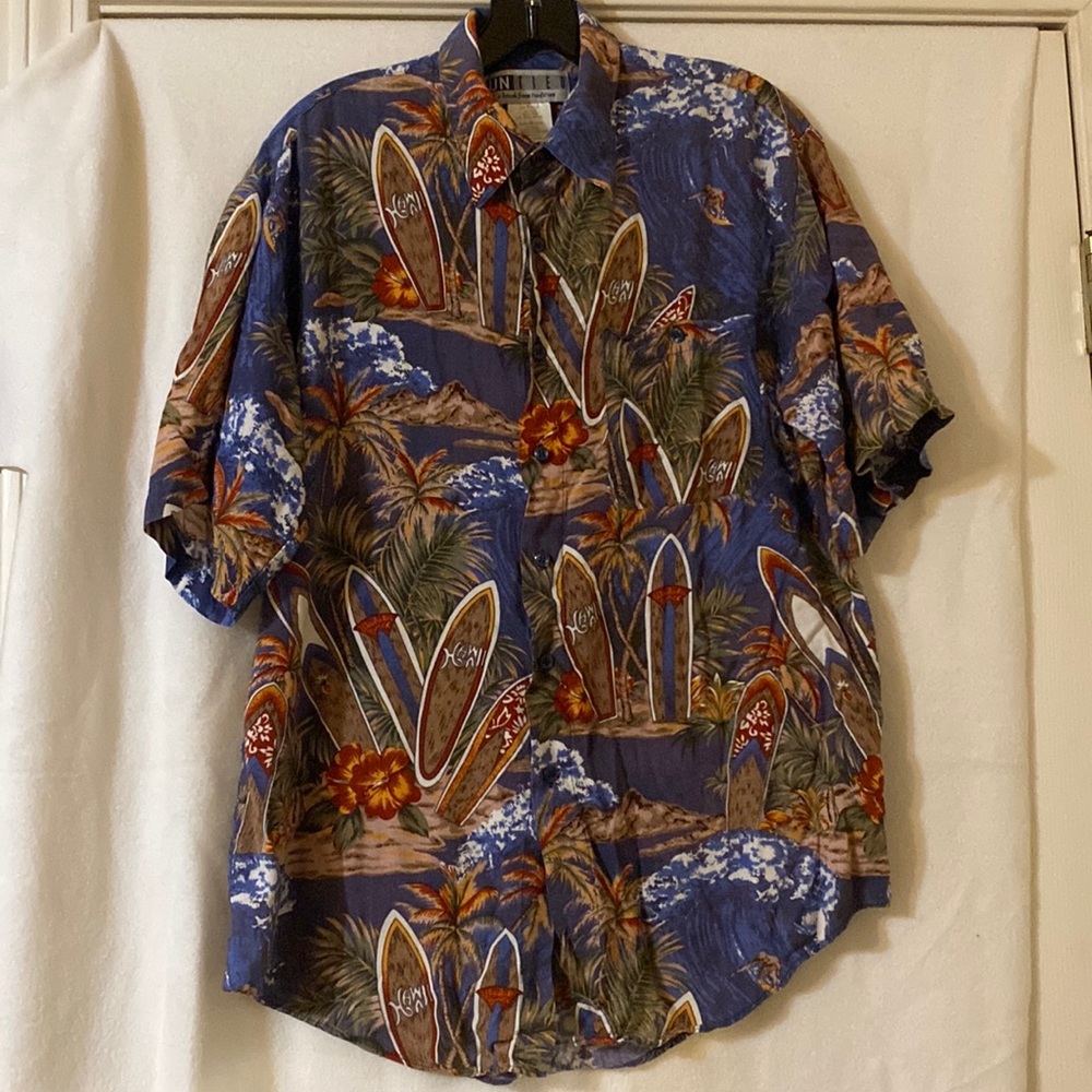 💫 Untied Hawaii Surf Button Down M